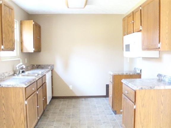 3rd image of 9975 Ainsworth Ct