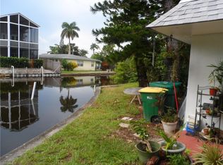 2836 Bayview Dr, Naples, FL 34112