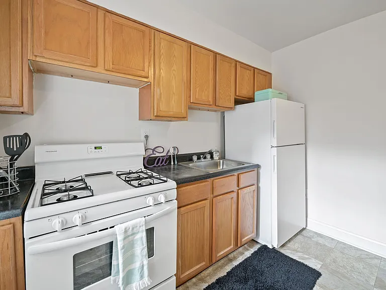Loch Raven Village Apartments — Photo 21