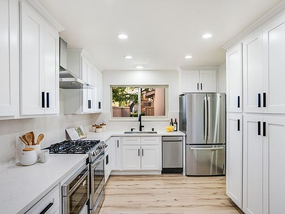 5th image of 10181 Firwood Dr