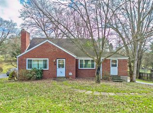 202 Dorseyville Rd, Pittsburgh, PA 15215