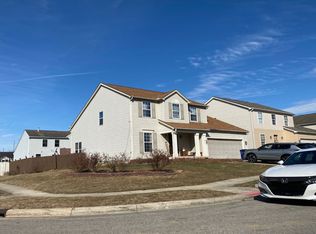 2977 Holsworth Dr, Columbus, OH 43219