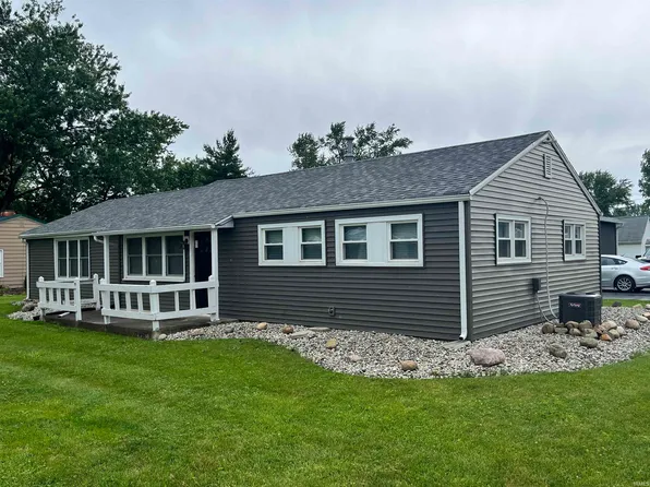 3212 Wendover Rd, Fort Wayne, IN 46809