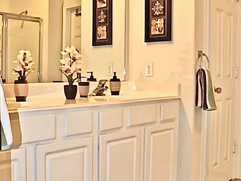 130 Ledgestone Pl — Photo 16