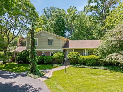 1920 Shore Hill Dr, Bloomfield Hills, MI, 48302