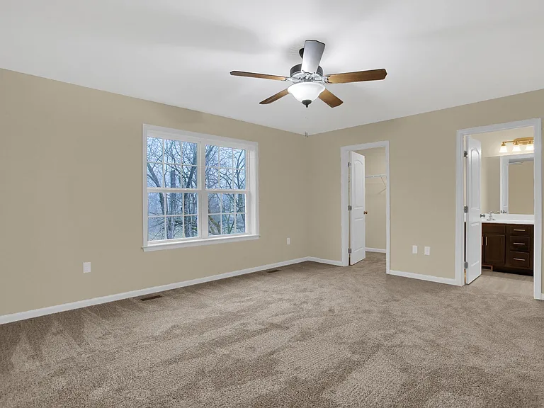 32 Parker Spring Ave — Photo 7