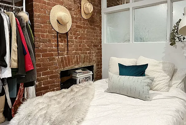 Rented by Douglas Elliman | media 13