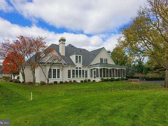 2nd image of 617 Goose Neck Dr