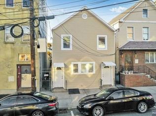 402 N 3rd St FLOOR 1, Harrison, NJ 07029