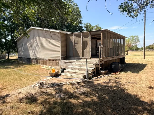1100 Alford St, Graham, TX 76450
