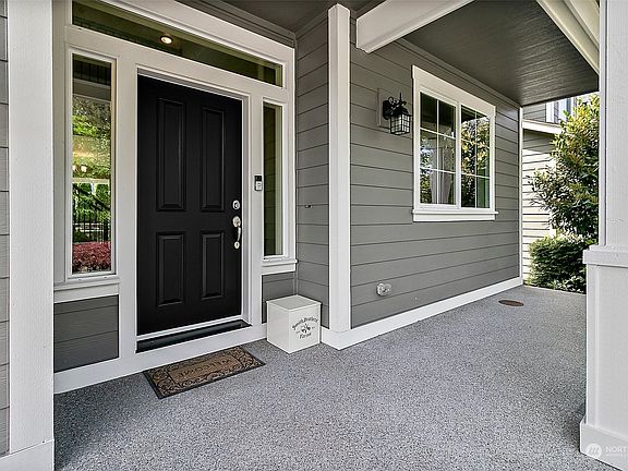 2nd image of 7828 163rd Street Ct E