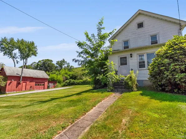112 School Street, Mahopac, NY 10541