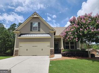 16 Cypress Ct, Dallas, GA 30132