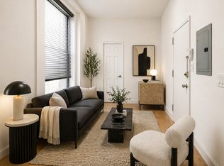 250 Broome St APT 1, New York, NY 10002