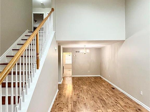 3rd image of 5517 Tanglewood Ln