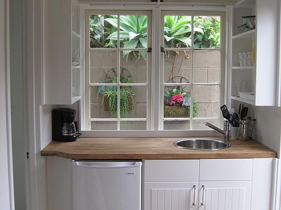 Kitchenette