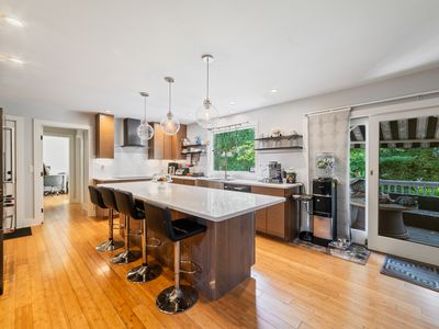 7 Charter Ridge Drive, Sandy Hook, CT, 06482