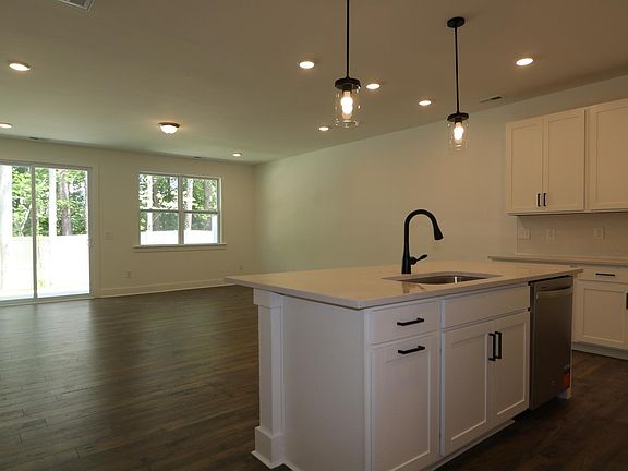 5th image of 2930 Spring Manor Way