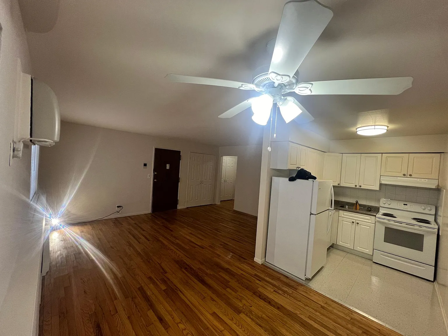 1 bed, $1,900 — Photo 2