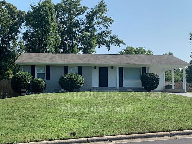 1st image of 4109 Queen Beth Dr
