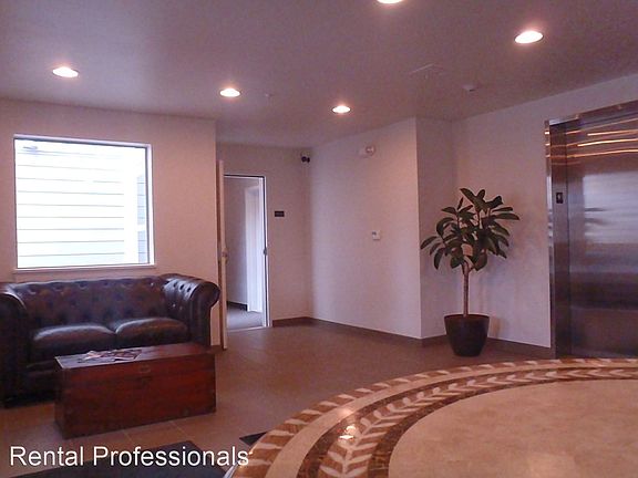 5th image of 1652 Tempest Ct APT 208
