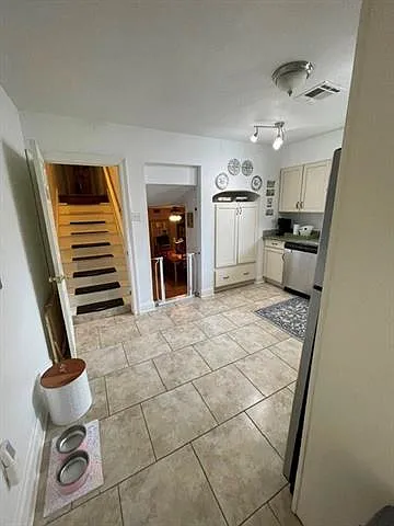 6431 Marshal Foch St — Photo 8
