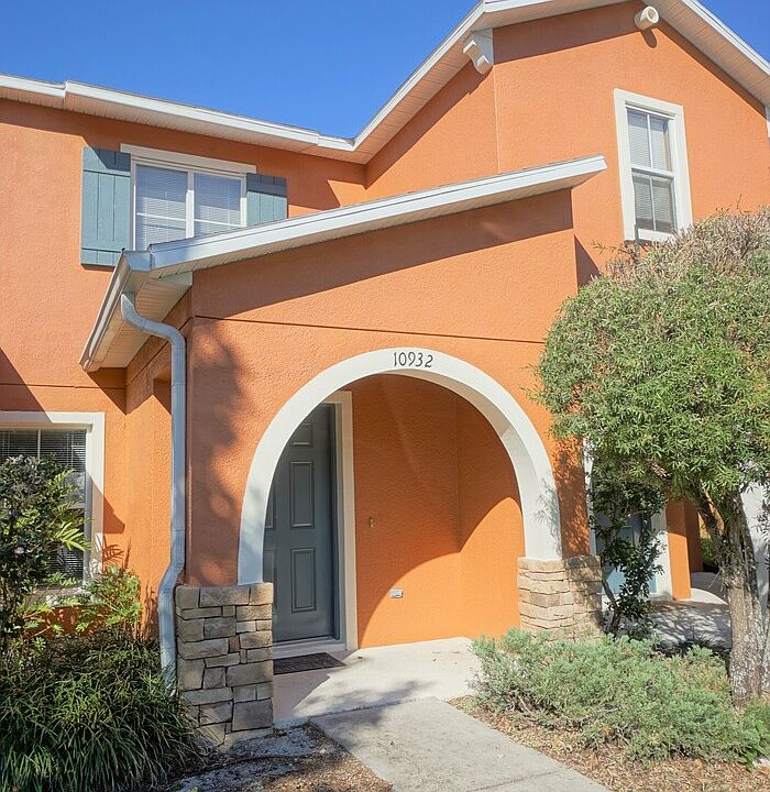 1st image of 10932 Johanna Ave