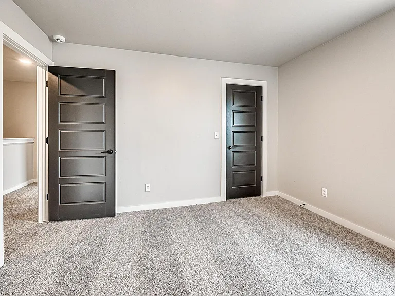 109 Carlow Way — Photo 50