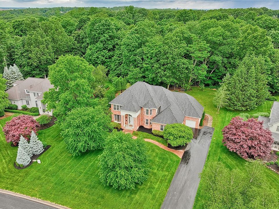 24 Neuchatel Ln, Fairport, NY 14450 MLS R1542441 Zillow