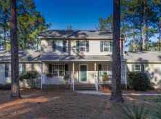 130 Lakeview Dr, Pinebluff, NC 28373