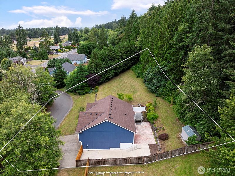 3rd image of 820 289th Street E