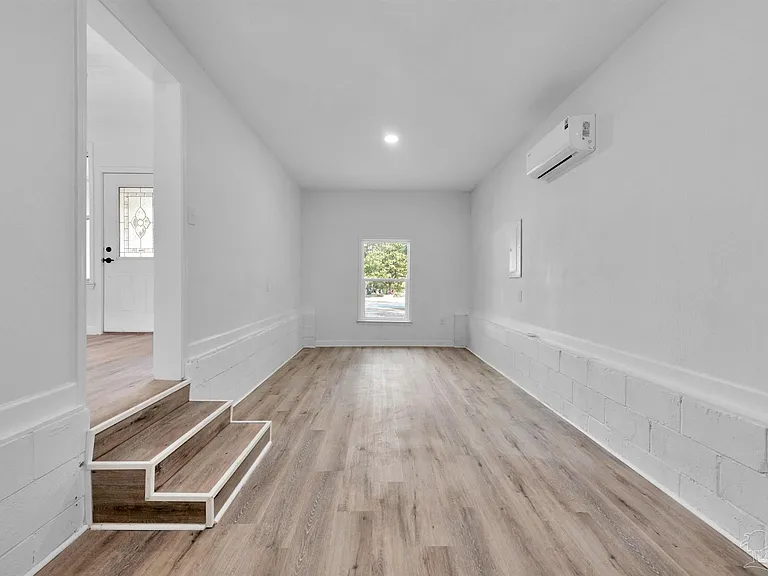723 Lakewood Rd — Photo 20