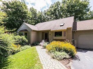 20 Wildwood Dr #20, Cape Elizabeth, ME 04107