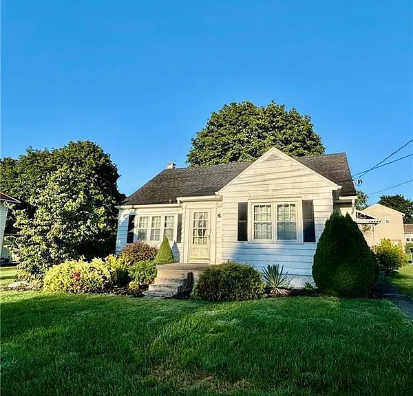 23 Schoeneck Ave — Photo 2