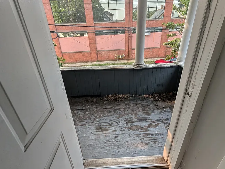 30 Fox St #22 — Photo 8