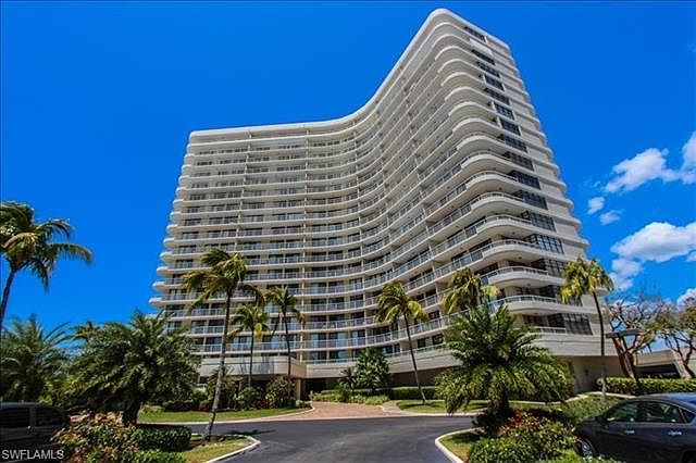 1st image of 380 Seaview Ct APT 703