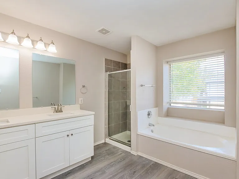 1504 Lorson Loop — Photo 11