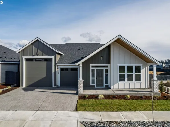 1126 S 46th Pl, Ridgefield, WA 98642