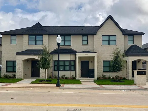 4209 College Main St, Bryan, TX 77801