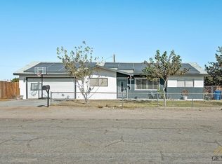 27510 Acacia St, Taft, CA 93268