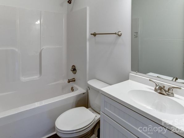 261 Quinn Hill Ln #91, Mars Hill, NC 28754