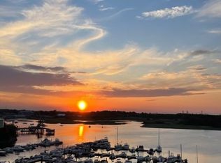 200 Cove Way UNIT 301, Quincy, MA 02169