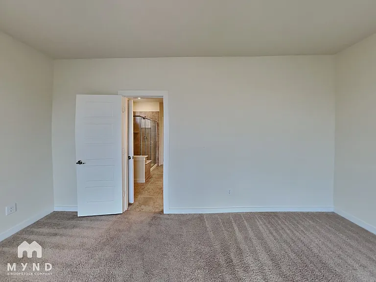 4725 Tanglewood Dr — Photo 7