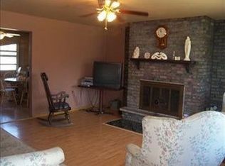 774 Eagle Creek Rd, Valparaiso, IN 46385