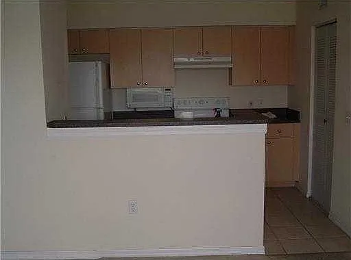 4200 San Marino Blvd #306 — Photo 6