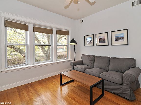 2nd image of 3805 N Ravenswood Ave #2