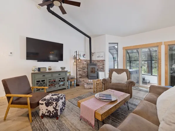 384 Joaquin Rd #29, Mammoth Lakes, CA 93546