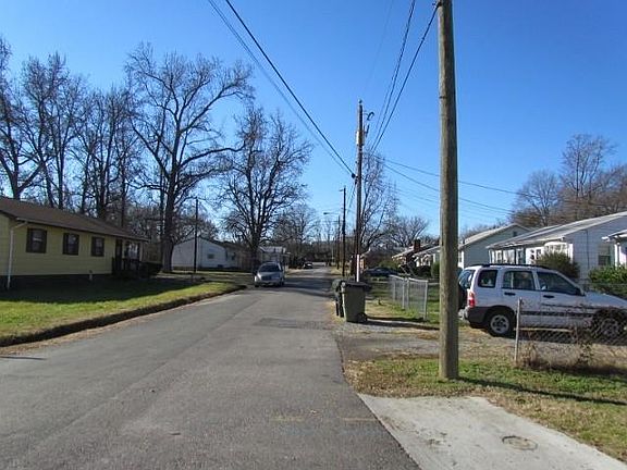 3rd image of 2613 Cheatham St