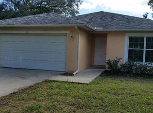 2731 1st Ln, Vero Beach, FL 32968