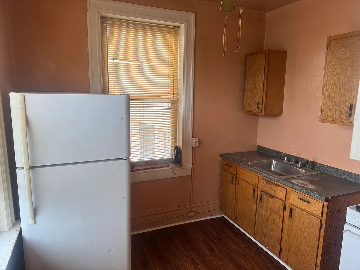 Building Photo - 3912 Perrysville Ave #1